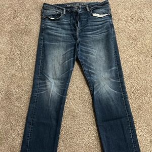 Size 36x32 American Eagle Relaxed Straight Jeans